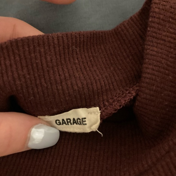 top - Picture 3 of 4